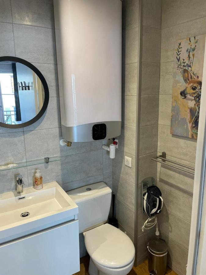Appartamento Chaleureux Studio * Neuf * Hypercentre * Wifi * Orléans Esterno foto