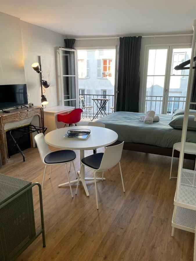 Appartamento Chaleureux Studio * Neuf * Hypercentre * Wifi * Orléans Esterno foto
