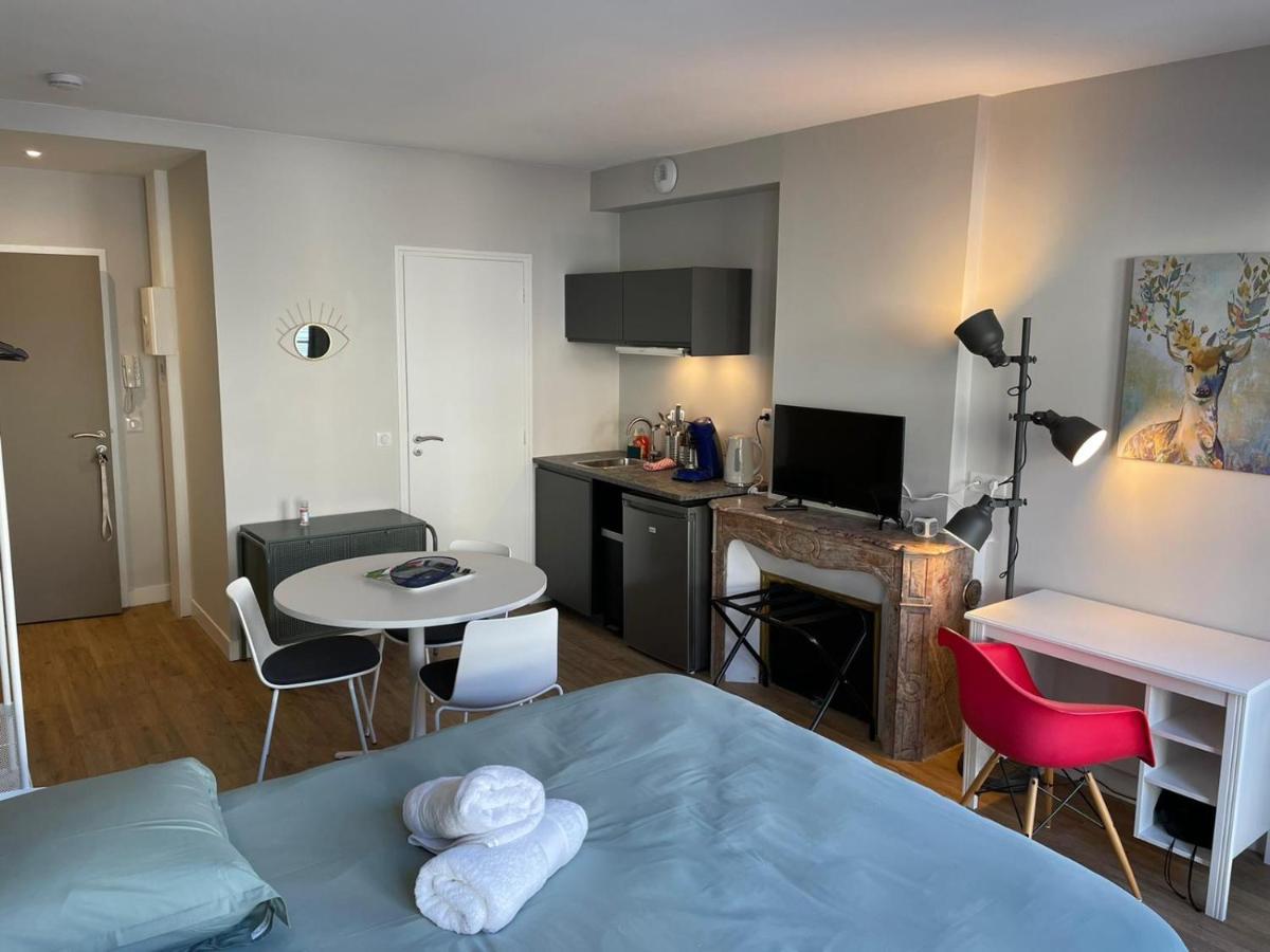 Appartamento Chaleureux Studio * Neuf * Hypercentre * Wifi * Orléans Esterno foto